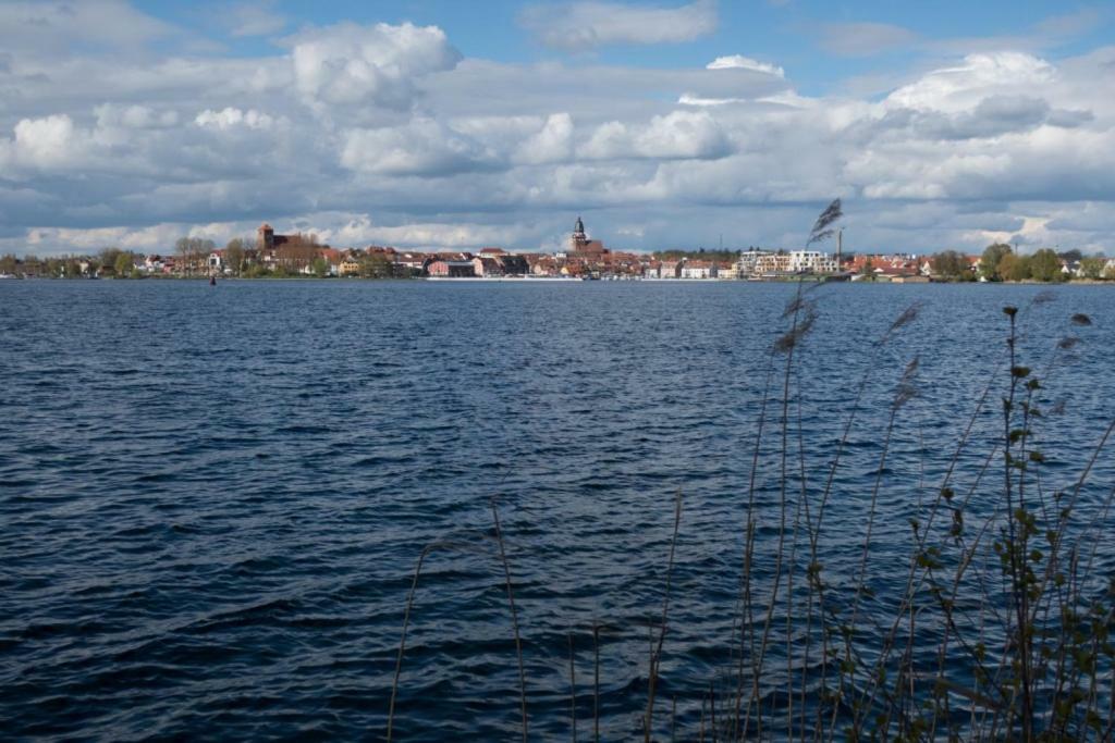 Fewos Am Kleinen Meer Waren  Exterior photo